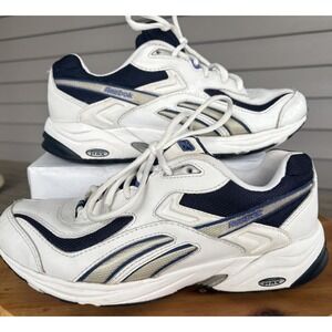 Reebok White Blue Retro DMX Vintage Running Shoes Size 9 D Leather Athletic